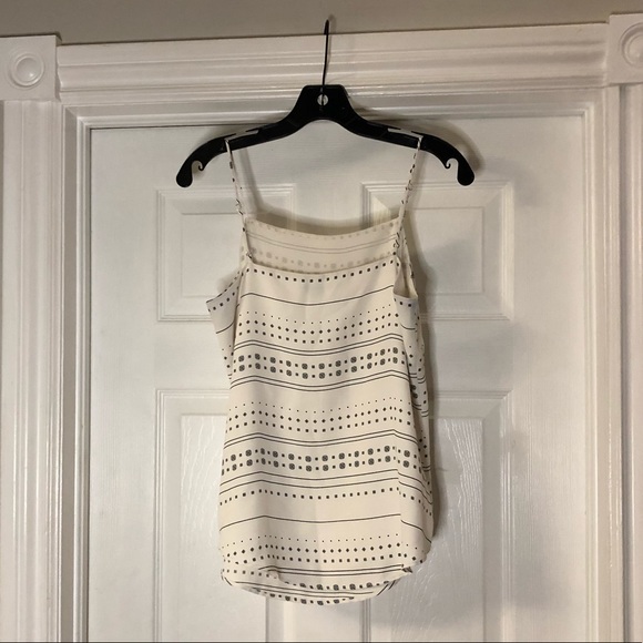 Ann Taylor tank size Small - Picture 5 of 5